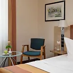 インターシティホテル オストバーンホフ 3* ベルリン