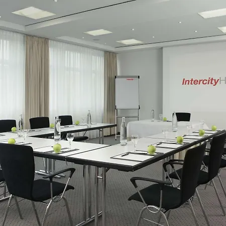 Intercityhotel Ostbahnhof Hotel 3*