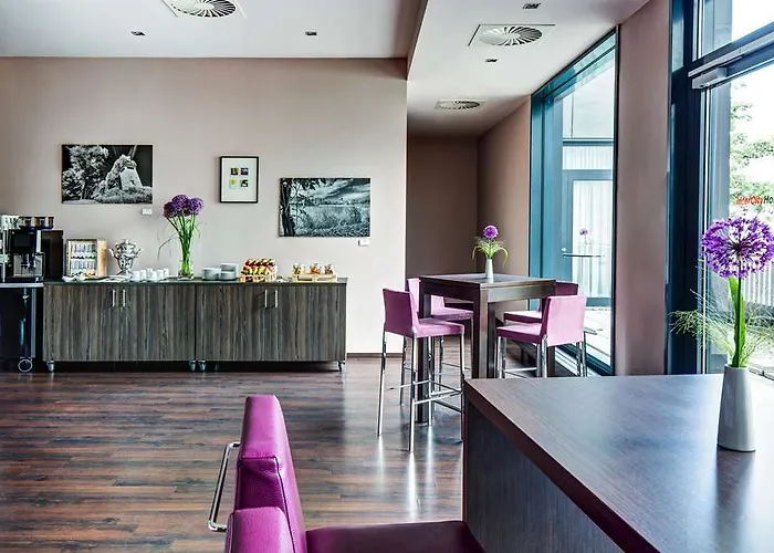 Intercityhotel Ostbahnhof Hotel