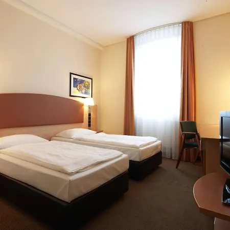 Intercityhotel Ostbahnhof Ξενοδοχείο Βερολίνο
