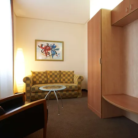 Intercityhotel Ostbahnhof Hotel Berlino