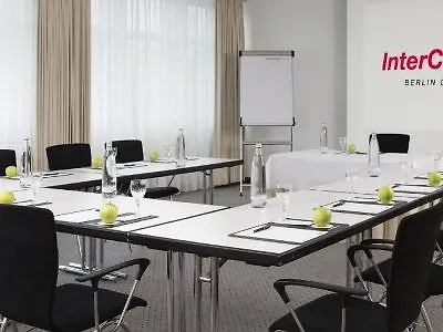 Intercityhotel Ostbahnhof 3*