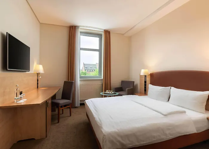 Intercityhotel Ostbahnhof Отель 3*
