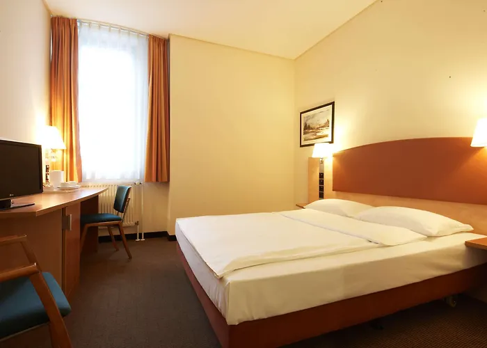 Hotel Intercityhotel Ostbahnhof 3*