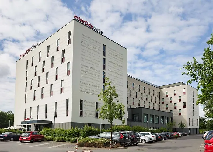 Otel Intercityhotel Ostbahnhof 3*