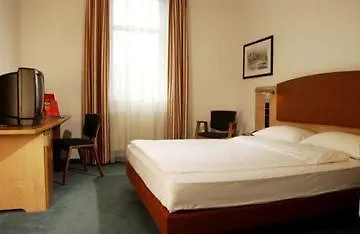 Hotel Intercityhotel Ostbahnhof Berlino