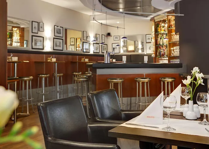 Intercityhotel Ostbahnhof Отель