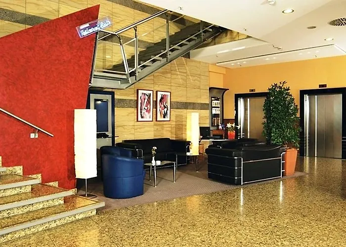 Intercityhotel Ostbahnhof 3* Берлин