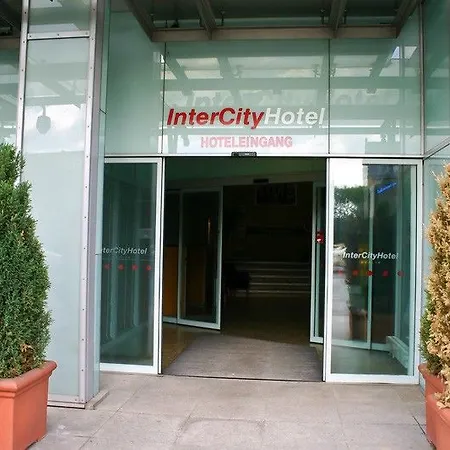 Отель Intercityhotel Ostbahnhof 3*