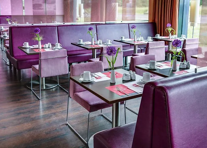 Intercityhotel Ostbahnhof Szálloda 3*